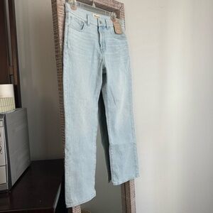 Madewell Petite ‘90s Straight Jean in Ward Wash